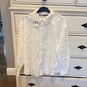 Zara White Feather-Texture Button Down Blouse
